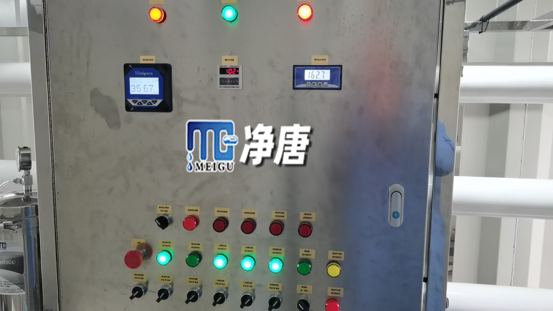 文章附图